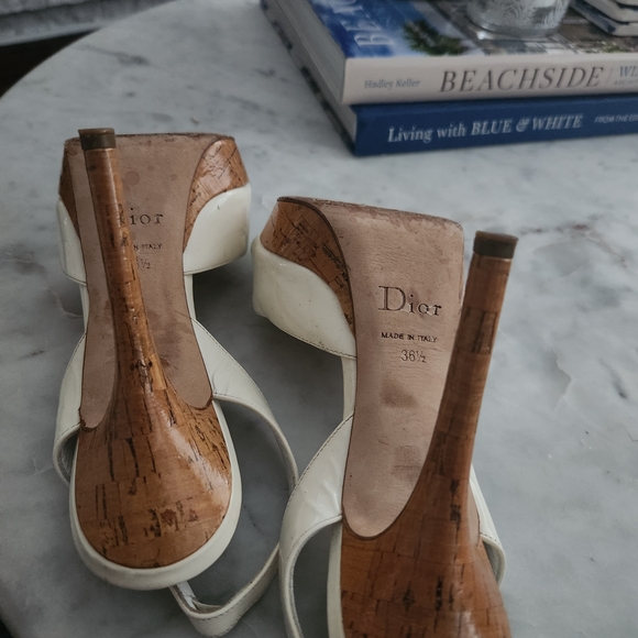 Dior Women's Cream Slingback Heels - Picture 3 of 8